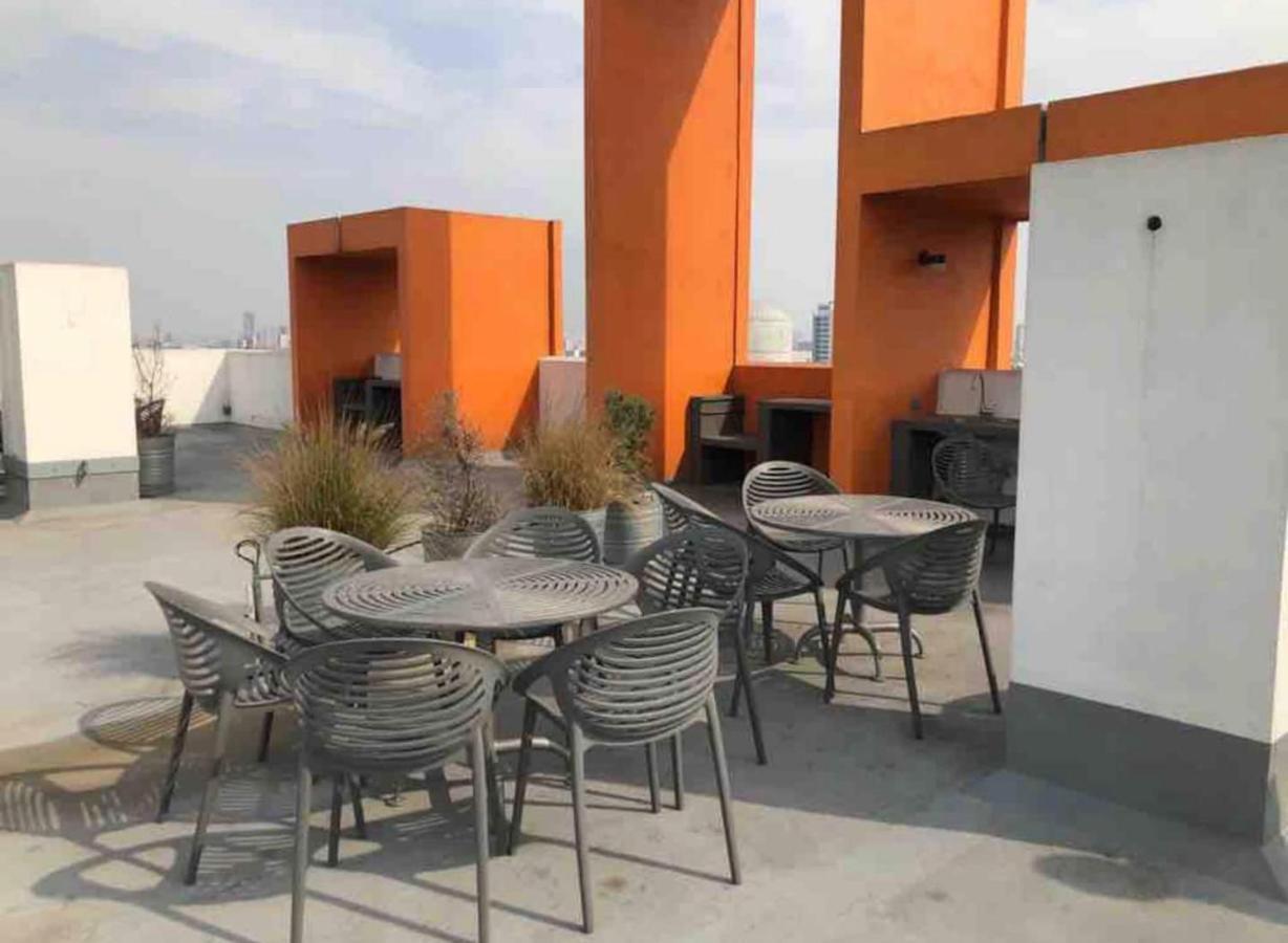 Departamento En Edifico Nuevo En Centro De Homestay Monterrey